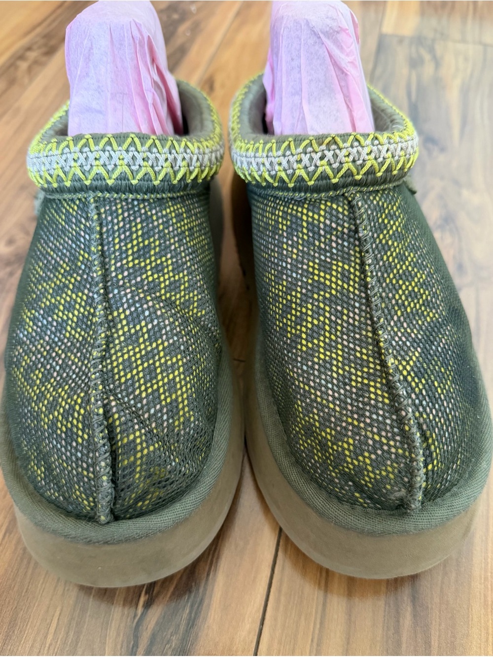 UGG Women’s Tazz Maxi Tasman Slippers in Burnt Olive